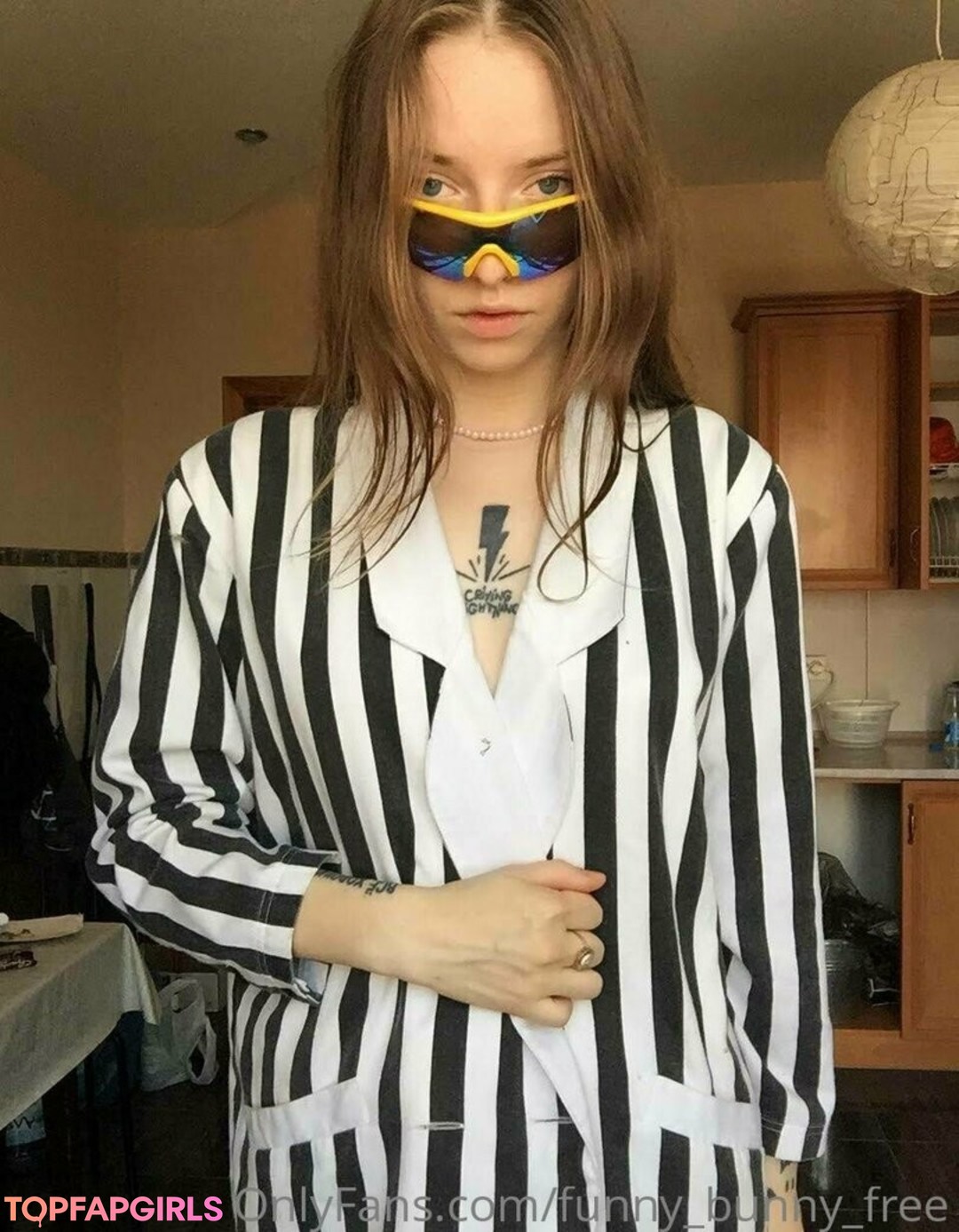 Foto desnuda filtrada de OnlyFans de Funnybunnykiss #111 Foto desnuda filtrada de OnlyFans de Funnybunnykiss #111
