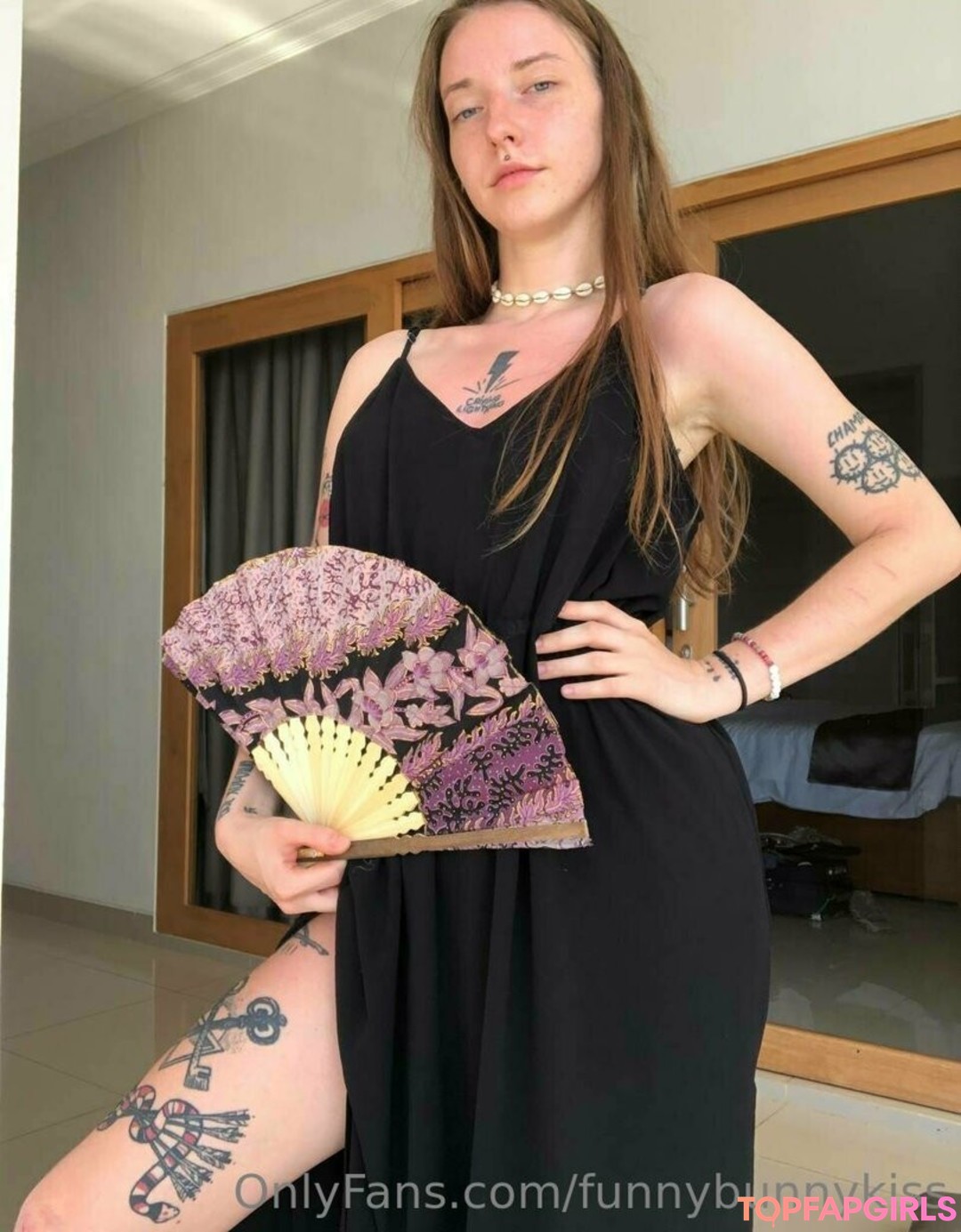 Foto desnuda filtrada de OnlyFans de Funnybunnykiss #125 Foto desnuda filtrada de OnlyFans de Funnybunnykiss #125