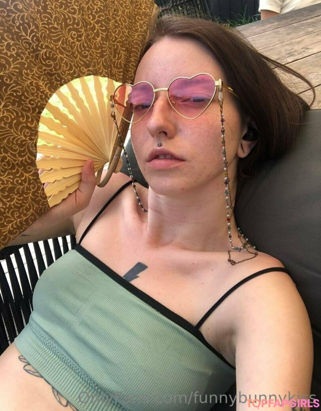 Foto desnuda filtrada de OnlyFans de Funnybunnykiss #138 Foto desnuda filtrada de OnlyFans de Funnybunnykiss #138