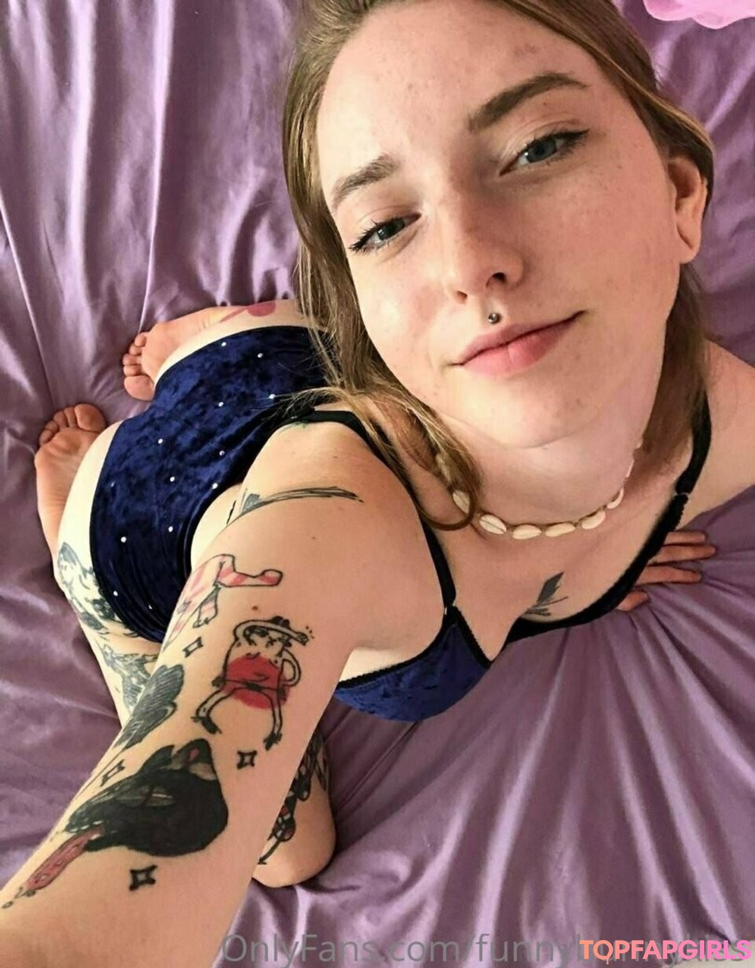 Foto desnuda filtrada de OnlyFans de Funnybunnykiss #91 Foto desnuda filtrada de OnlyFans de Funnybunnykiss #91
