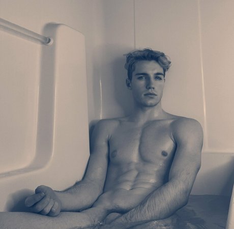 Hazelhoffman Foto desnuda filtrada de OnlyFans de Hazelhoffman #9