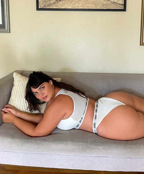 Foto desnuda filtrada de OnlyFans de Bellaagolden