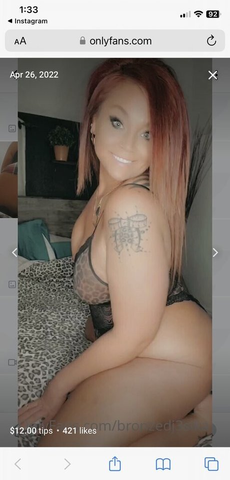 Foto desnuda filtrada de OnlyFans de Bronzedj3sika