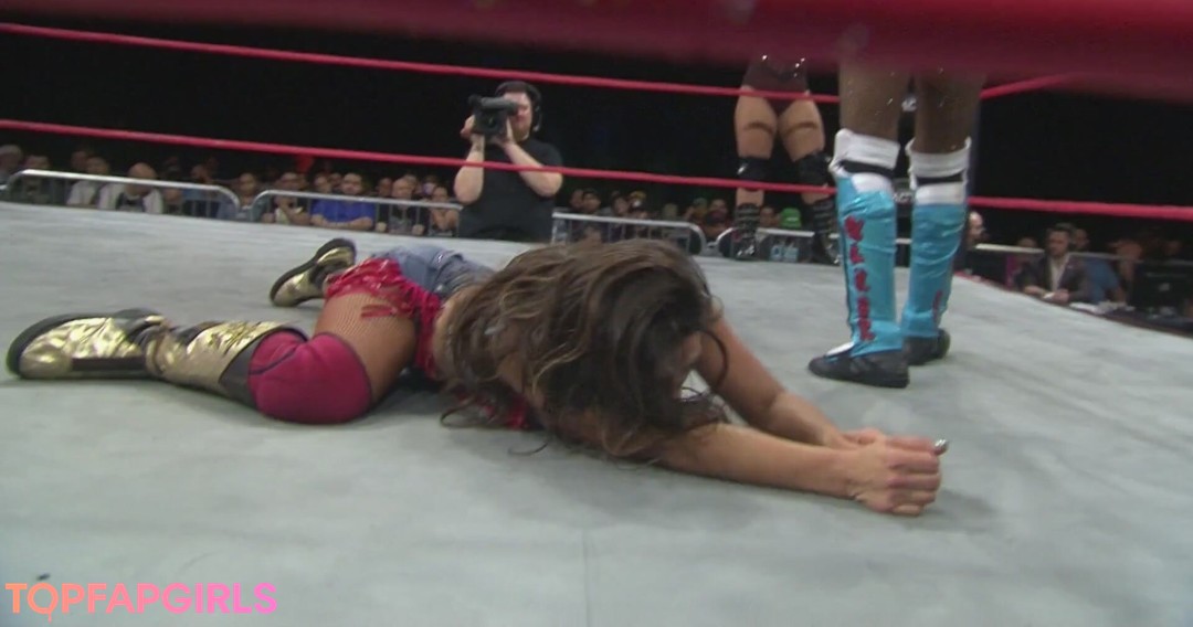 Foto desnuda filtrada de OnlyFans de Mickie James #435 Foto desnuda filtrada de OnlyFans de Mickie James #435