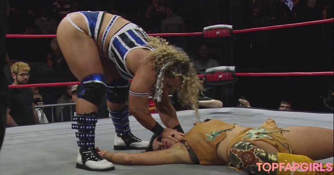 Foto desnuda filtrada de OnlyFans de Mickie James #500 Foto desnuda filtrada de OnlyFans de Mickie James #500