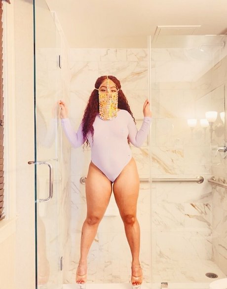 Foto desnuda filtrada de OnlyFans de Freenofacebae