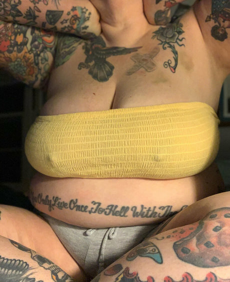 Foto desnuda filtrada de OnlyFans de Whalecupcake