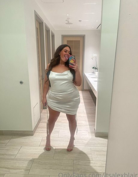 Foto desnuda filtrada de OnlyFans de Itsalexblair