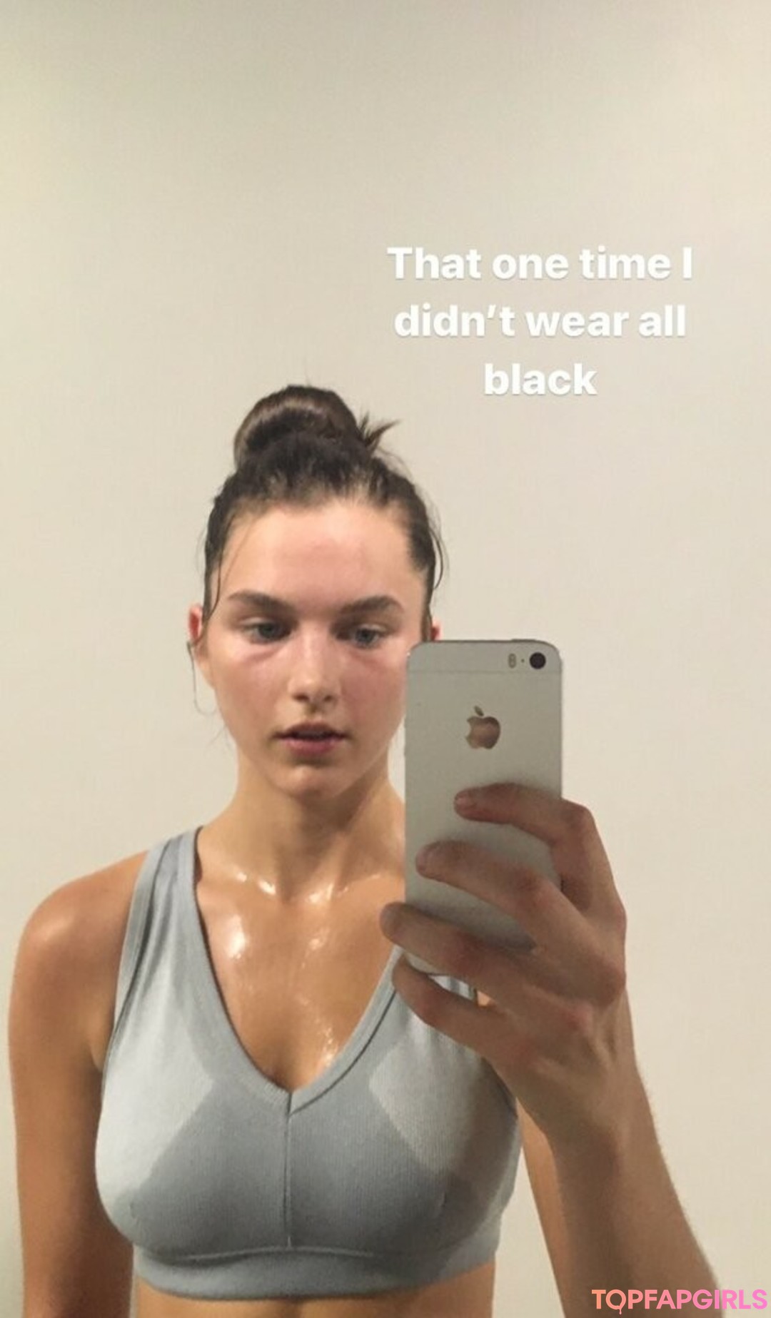 Foto desnuda filtrada de OnlyFans de Chloe East #89 Foto desnuda filtrada de OnlyFans de Chloe East #89