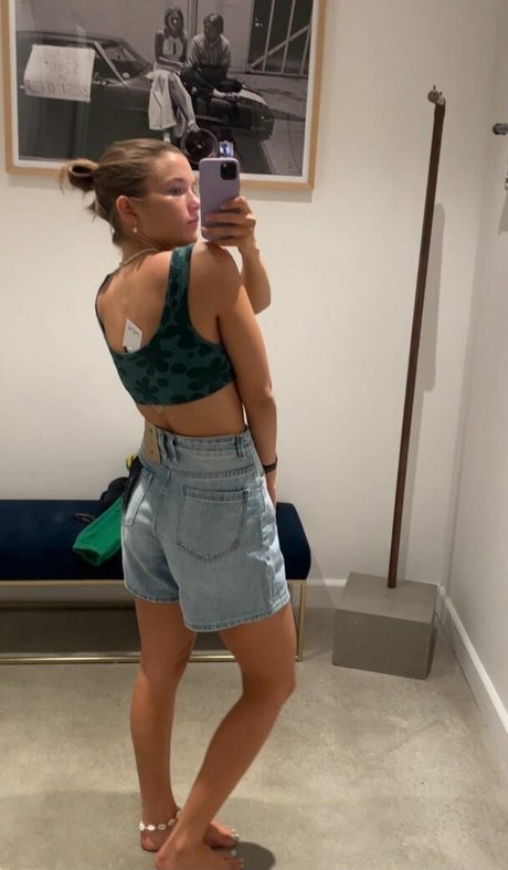 Foto desnuda filtrada de OnlyFans de Chloe East