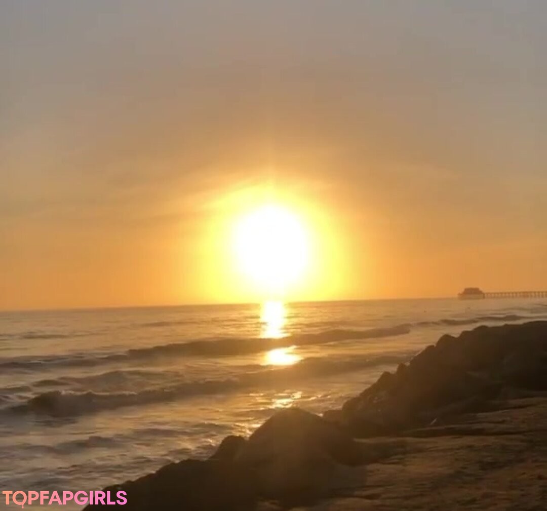 Foto desnuda filtrada de OnlyFans de Chloe East #97 Foto desnuda filtrada de OnlyFans de Chloe East #97