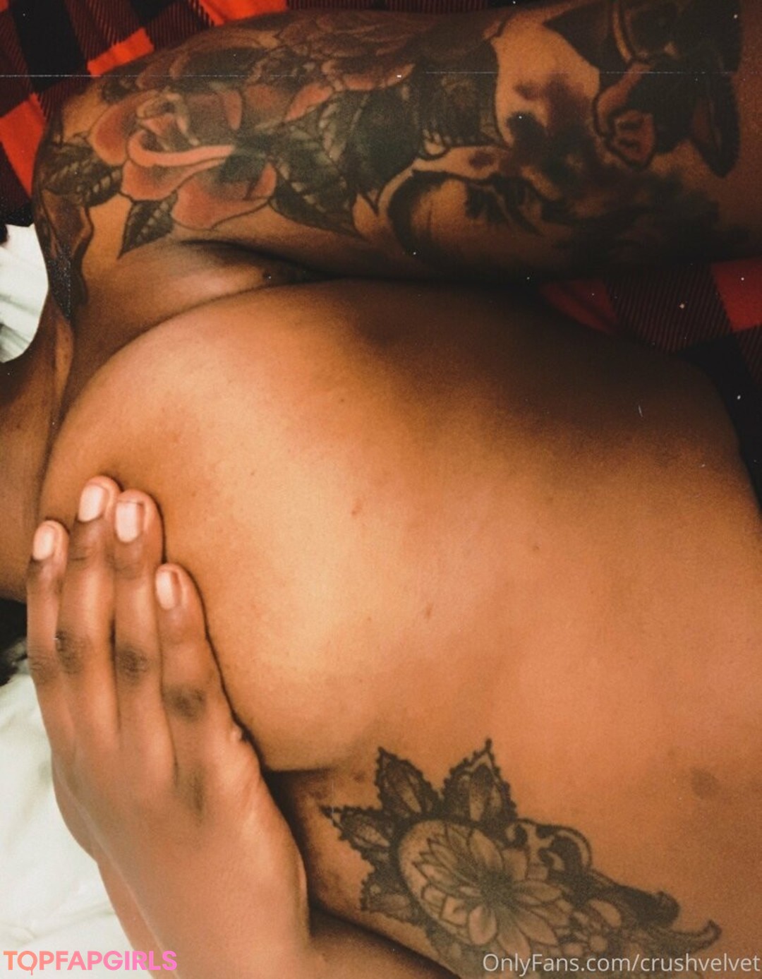 Foto desnuda filtrada de OnlyFans de Crushvelvet #110 Foto desnuda filtrada de OnlyFans de Crushvelvet #110