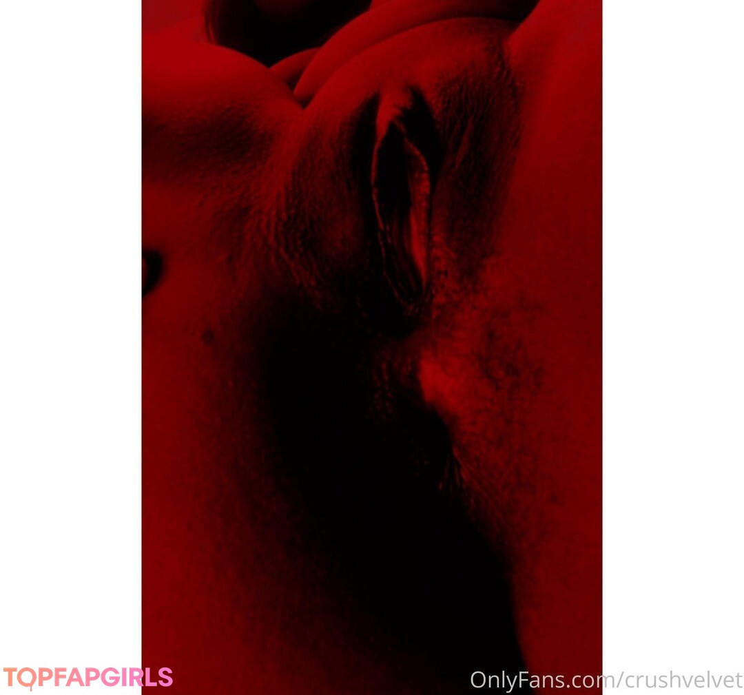 Foto desnuda filtrada de OnlyFans de Crushvelvet #5 Foto desnuda filtrada de OnlyFans de Crushvelvet #5