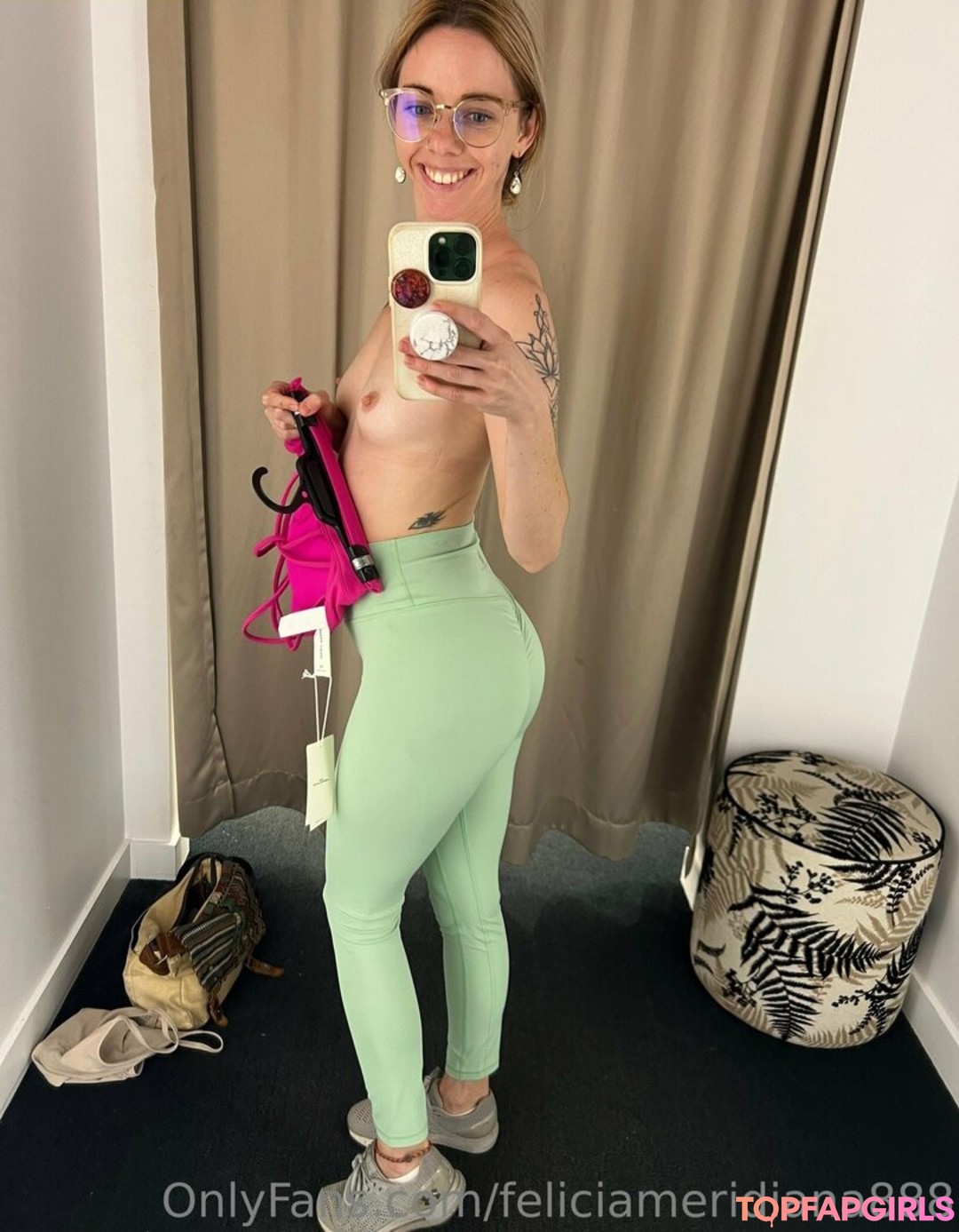 Foto desnuda filtrada de OnlyFans de Feliciameridiana888 #63 Foto desnuda filtrada de OnlyFans de Feliciameridiana888 #63