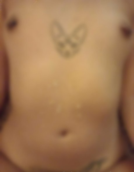 Foto desnuda filtrada de OnlyFans de Fatibunn