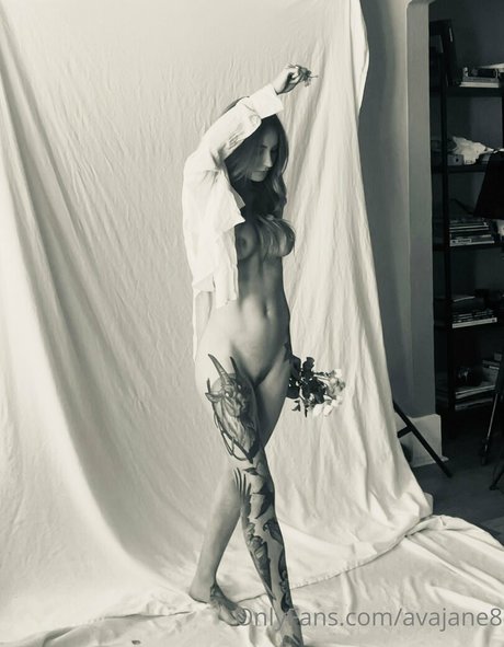 Foto desnuda filtrada de OnlyFans de Avajane8