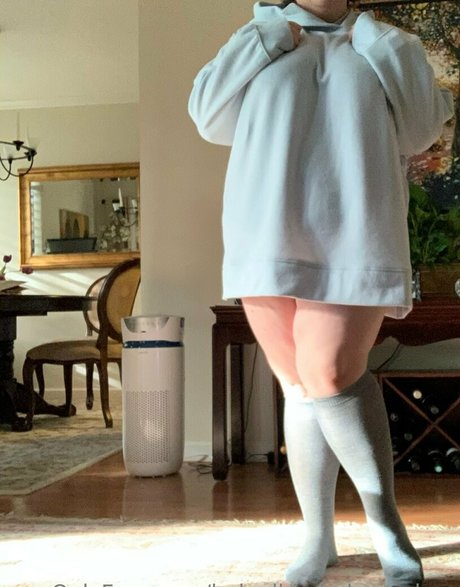 Foto desnuda filtrada de OnlyFans de Bakedbimbobunnybun