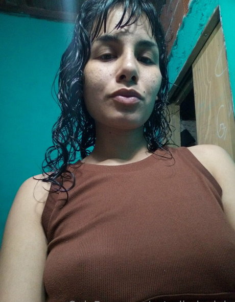 Foto desnuda filtrada de OnlyFans de Estrelladaniela