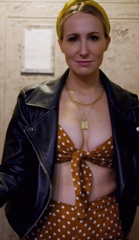 Nikki Glaser