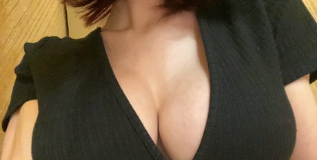 Foto desnuda filtrada de OnlyFans de Marykittybaby