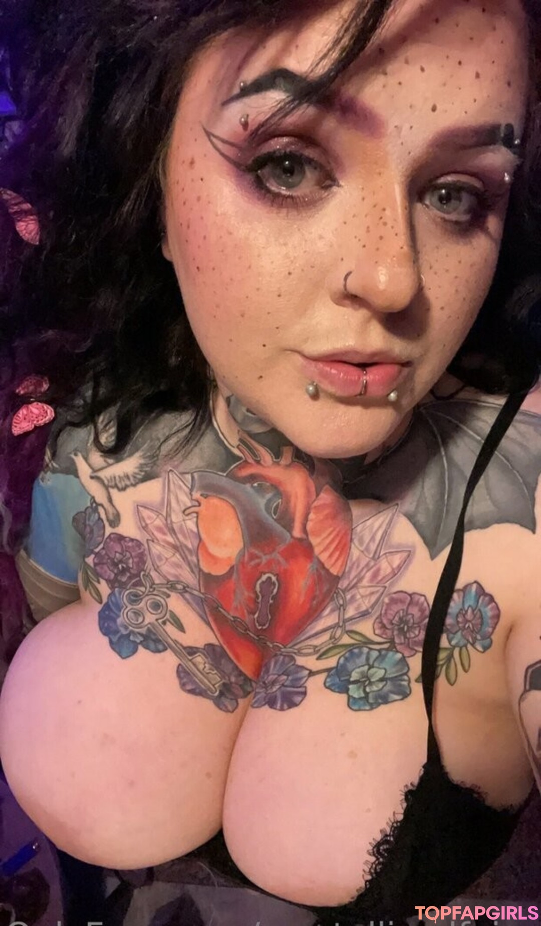 Foto desnuda filtrada de OnlyFans de Crystallizedfairy #24 Foto desnuda filtrada de OnlyFans de Crystallizedfairy #24
