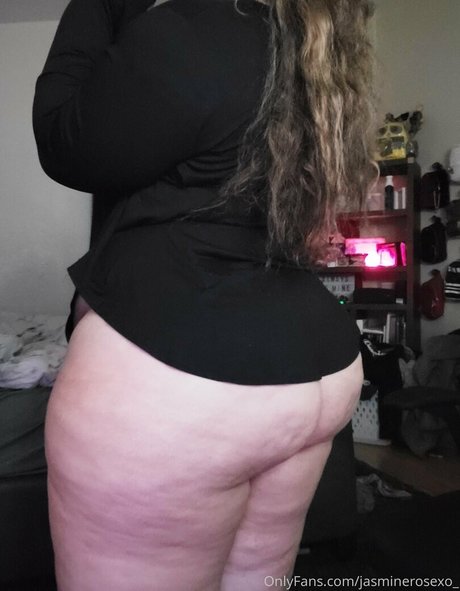Foto desnuda filtrada de OnlyFans de Jasminerosexo