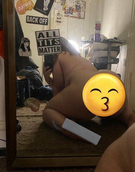 Corpsegirlkat