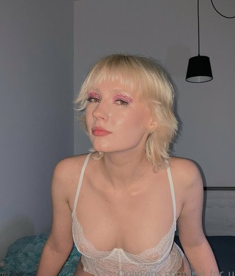 Foto desnuda filtrada de OnlyFans de Foreveryourslexi