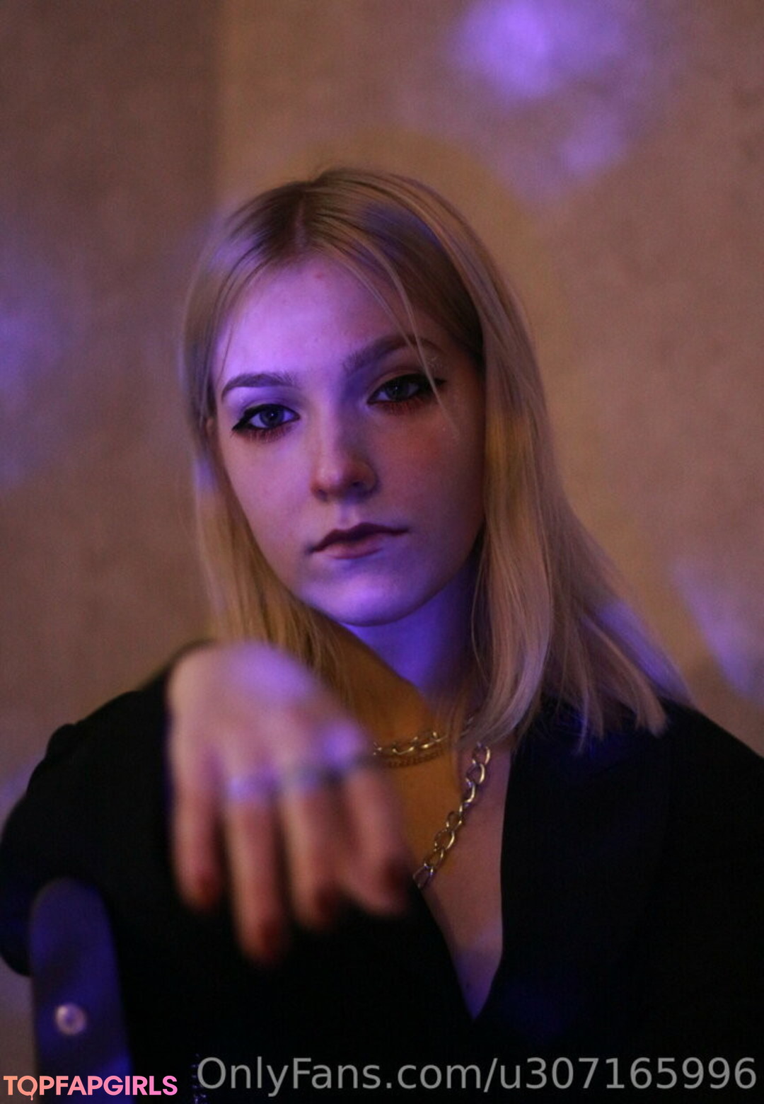 Foto desnuda filtrada de OnlyFans de Morimidori #11 Foto desnuda filtrada de OnlyFans de Morimidori #11