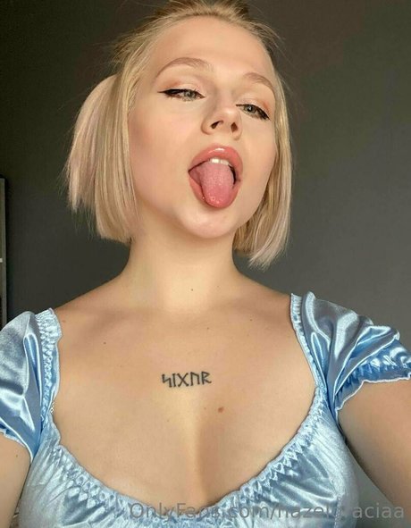 Foto desnuda filtrada de OnlyFans de Hazelgraciaa