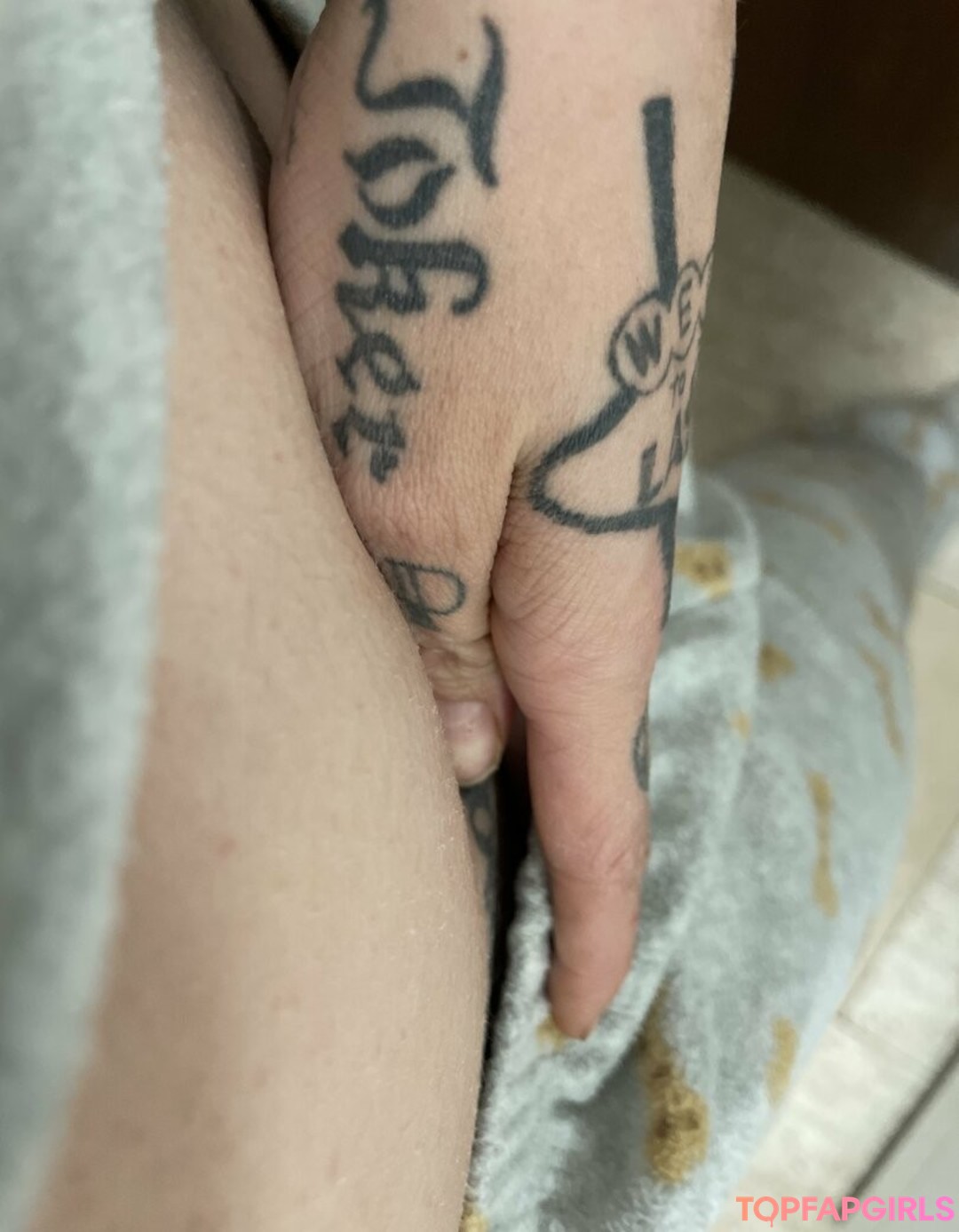 Foto desnuda filtrada de OnlyFans de Damerougeph #21 Foto desnuda filtrada de OnlyFans de Damerougeph #21