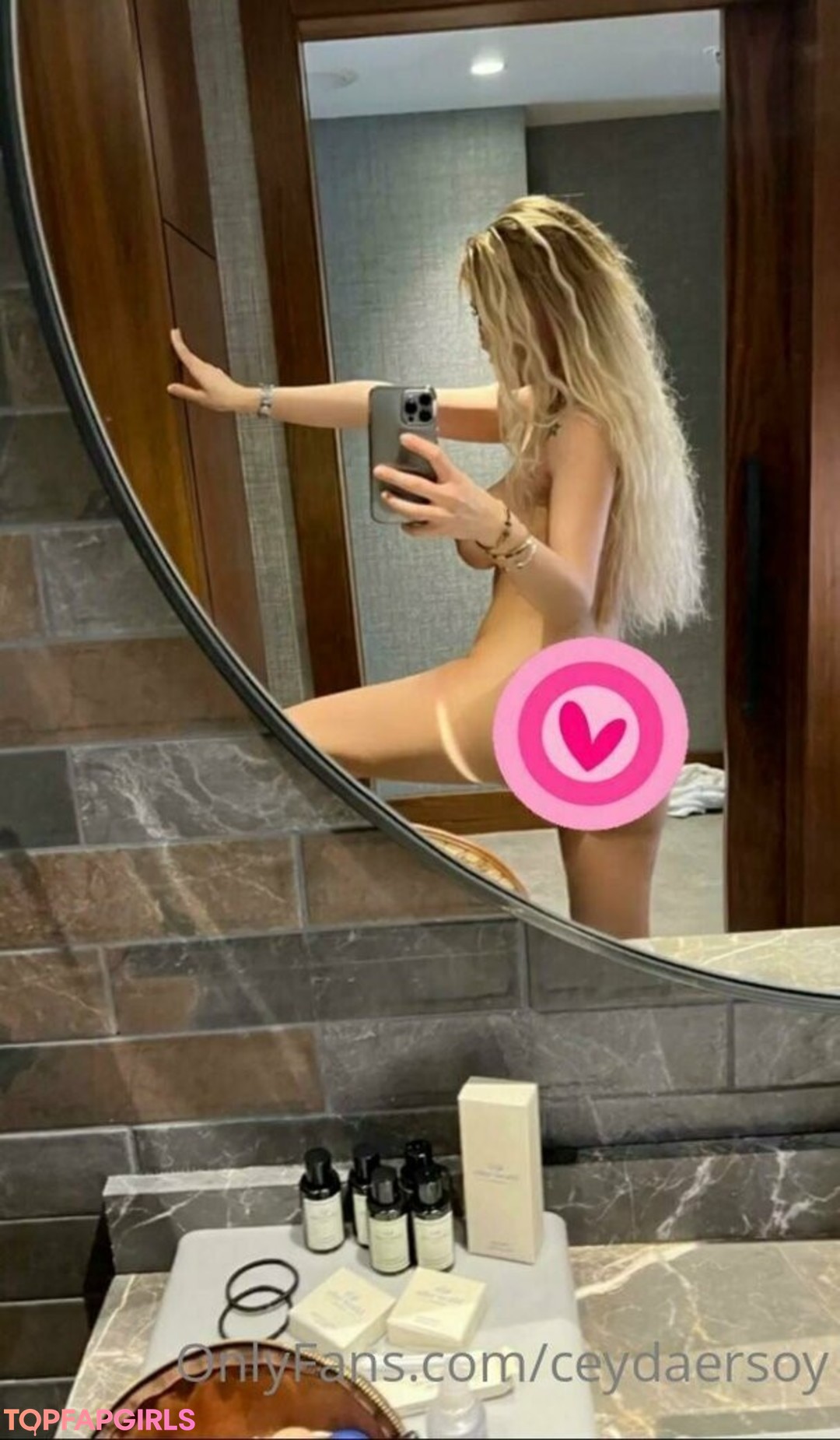 Foto desnuda filtrada de OnlyFans de Ceyda Ersoy #39 Foto desnuda filtrada de OnlyFans de Ceyda Ersoy #39