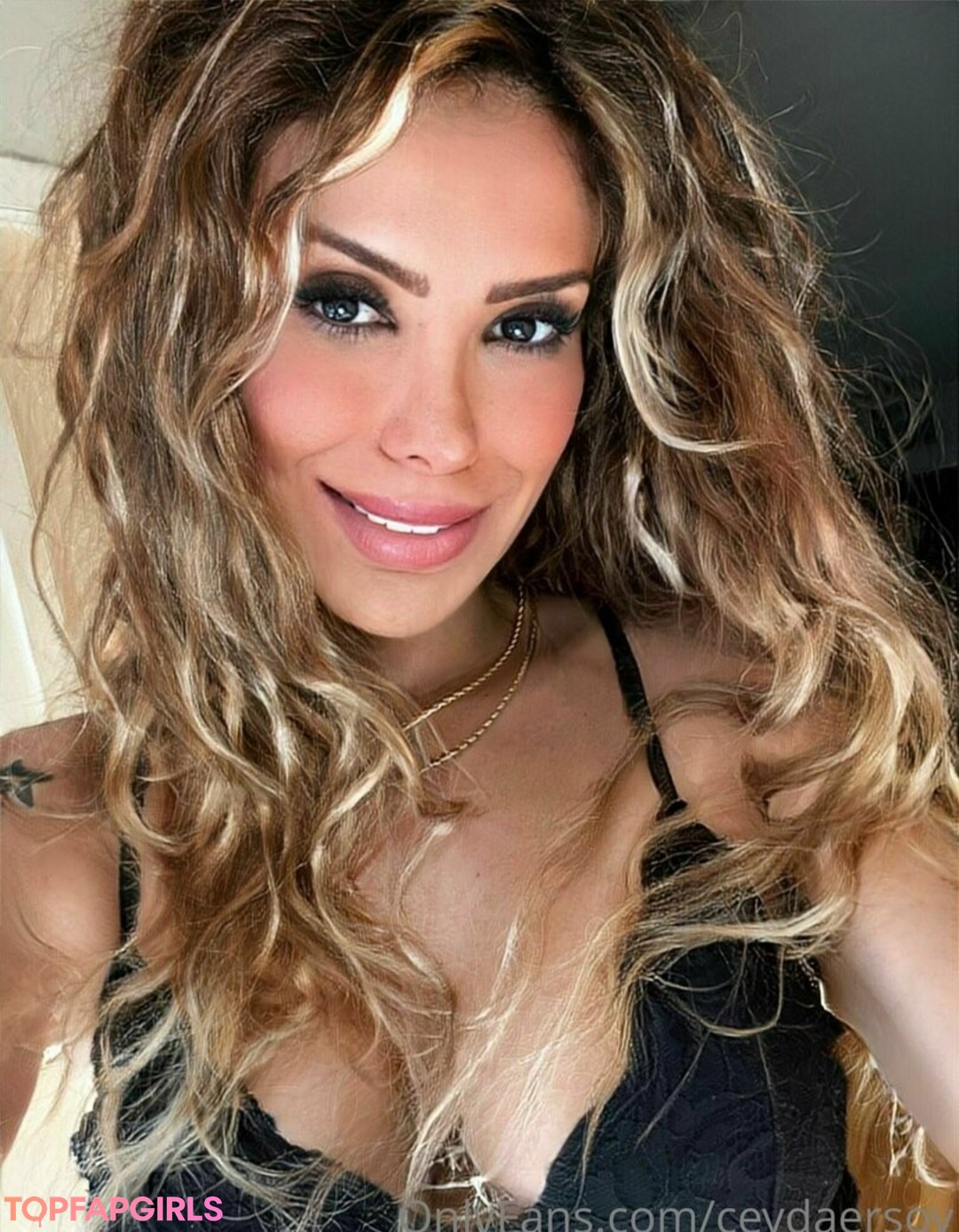 Foto desnuda filtrada de OnlyFans de Ceyda Ersoy #75 Foto desnuda filtrada de OnlyFans de Ceyda Ersoy #75