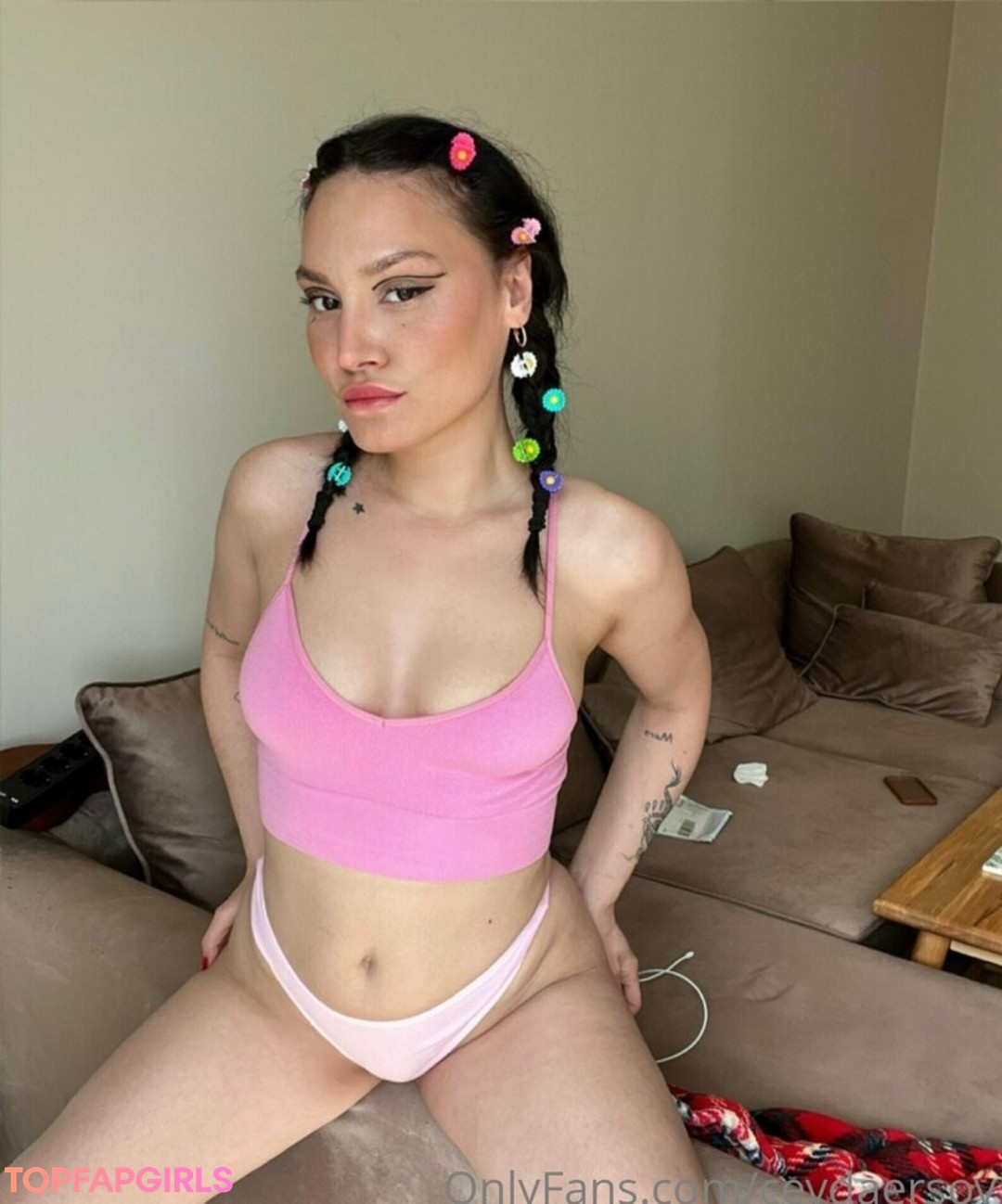Foto desnuda filtrada de OnlyFans de Ceyda Ersoy #77 Foto desnuda filtrada de OnlyFans de Ceyda Ersoy #77