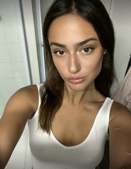 Lou-Ann Vecchia