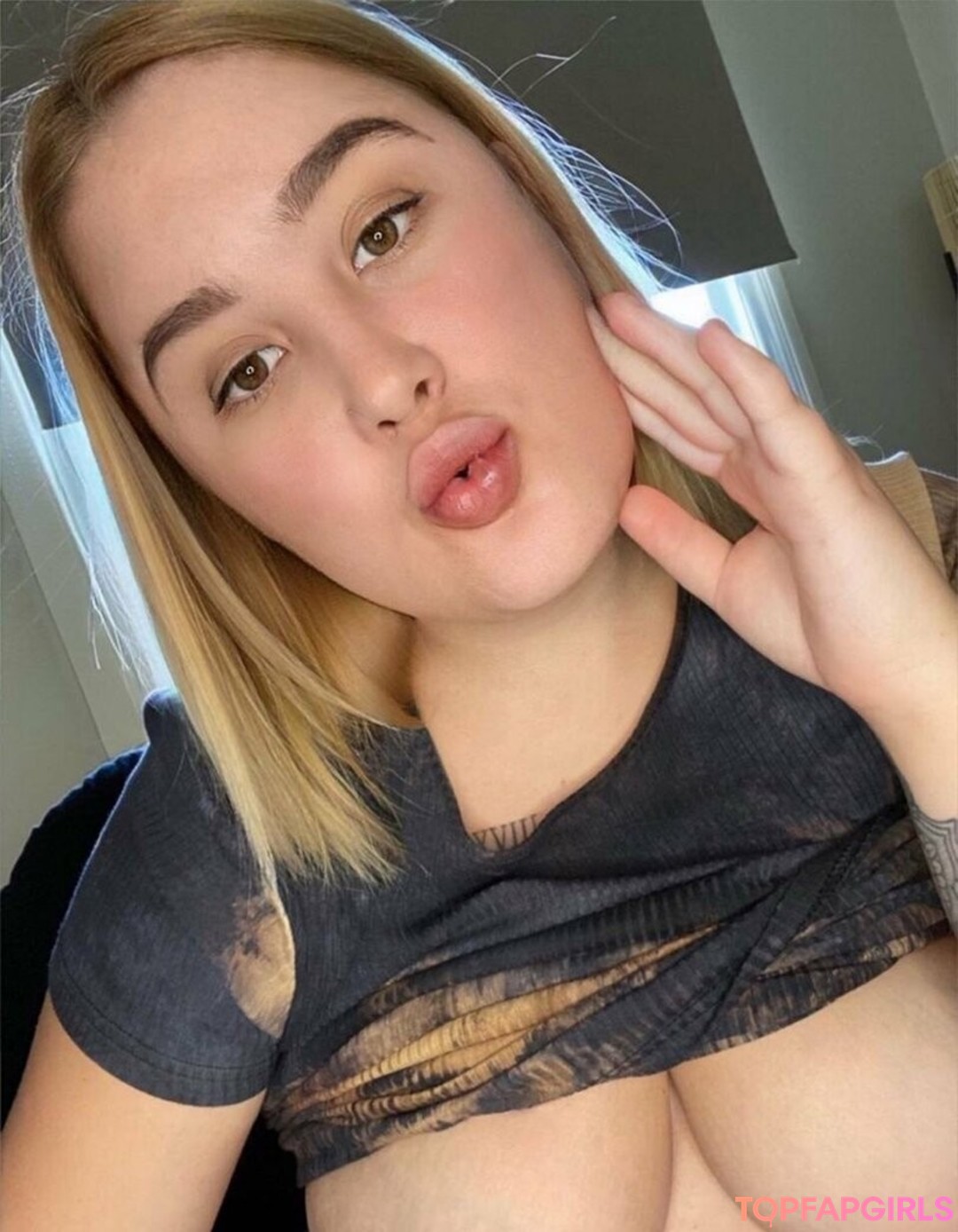 Foto desnuda filtrada de OnlyFans de Mollygreypreviews #9 Foto desnuda filtrada de OnlyFans de Mollygreypreviews #9