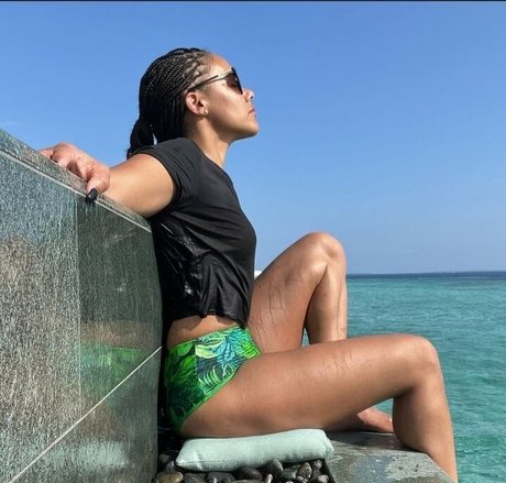 Alex Scott