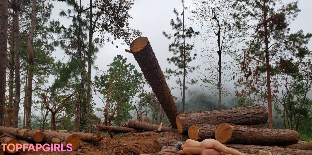 Foto desnuda filtrada de OnlyFans de Athena Demos #63 Foto desnuda filtrada de OnlyFans de Athena Demos #63