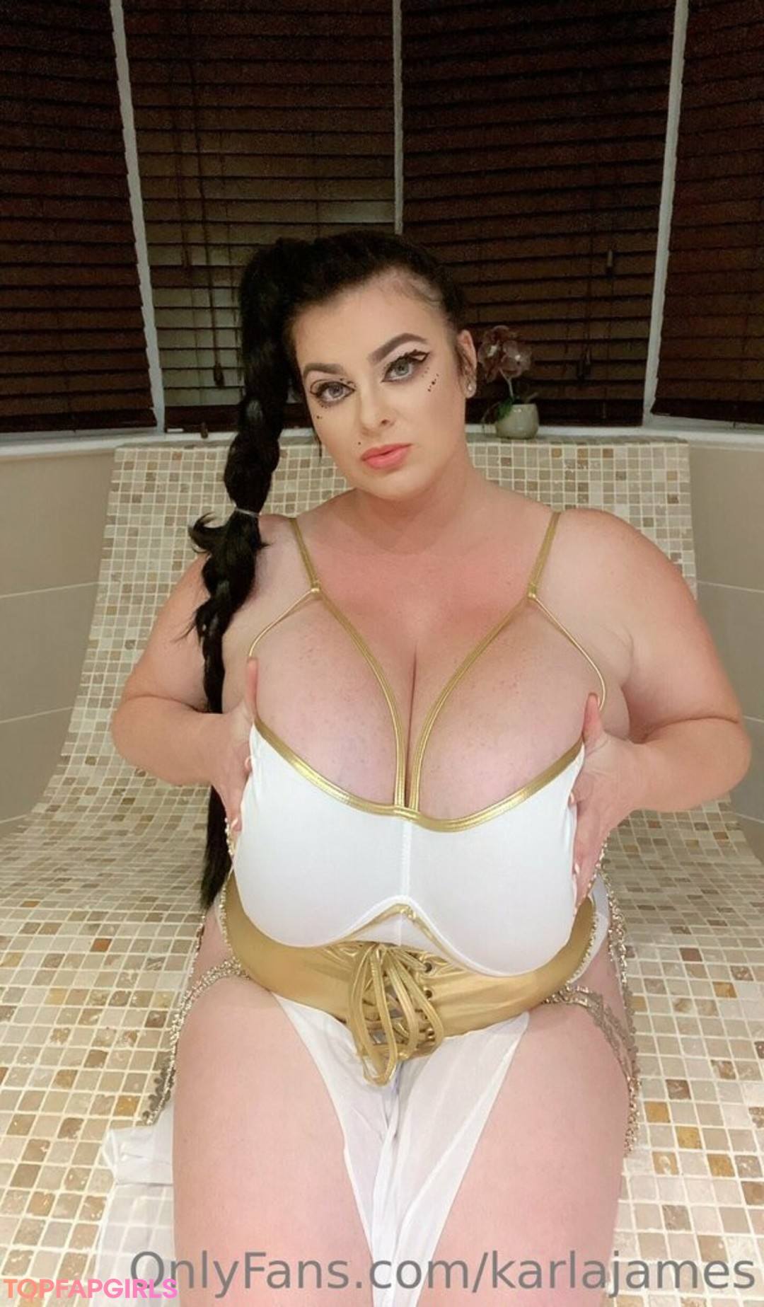 Foto desnuda filtrada de OnlyFans de Karlajames #186 Foto desnuda filtrada de OnlyFans de Karlajames #186