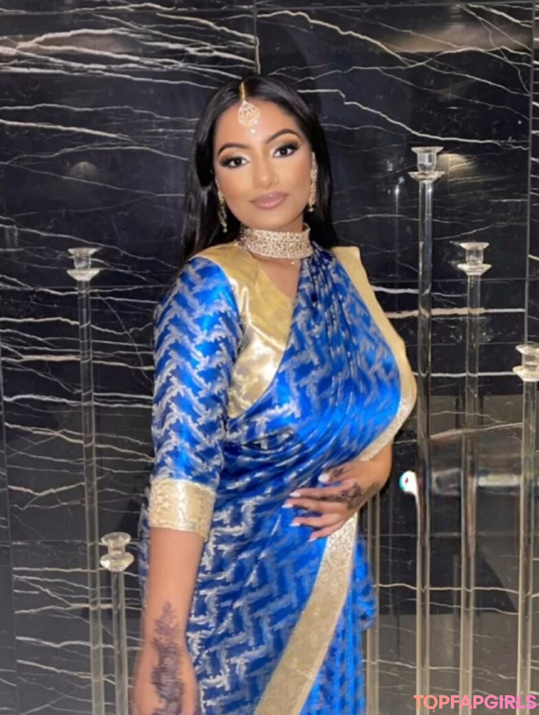 Foto desnuda filtrada de OnlyFans de Zina Hadid #262 Foto desnuda filtrada de OnlyFans de Zina Hadid #262