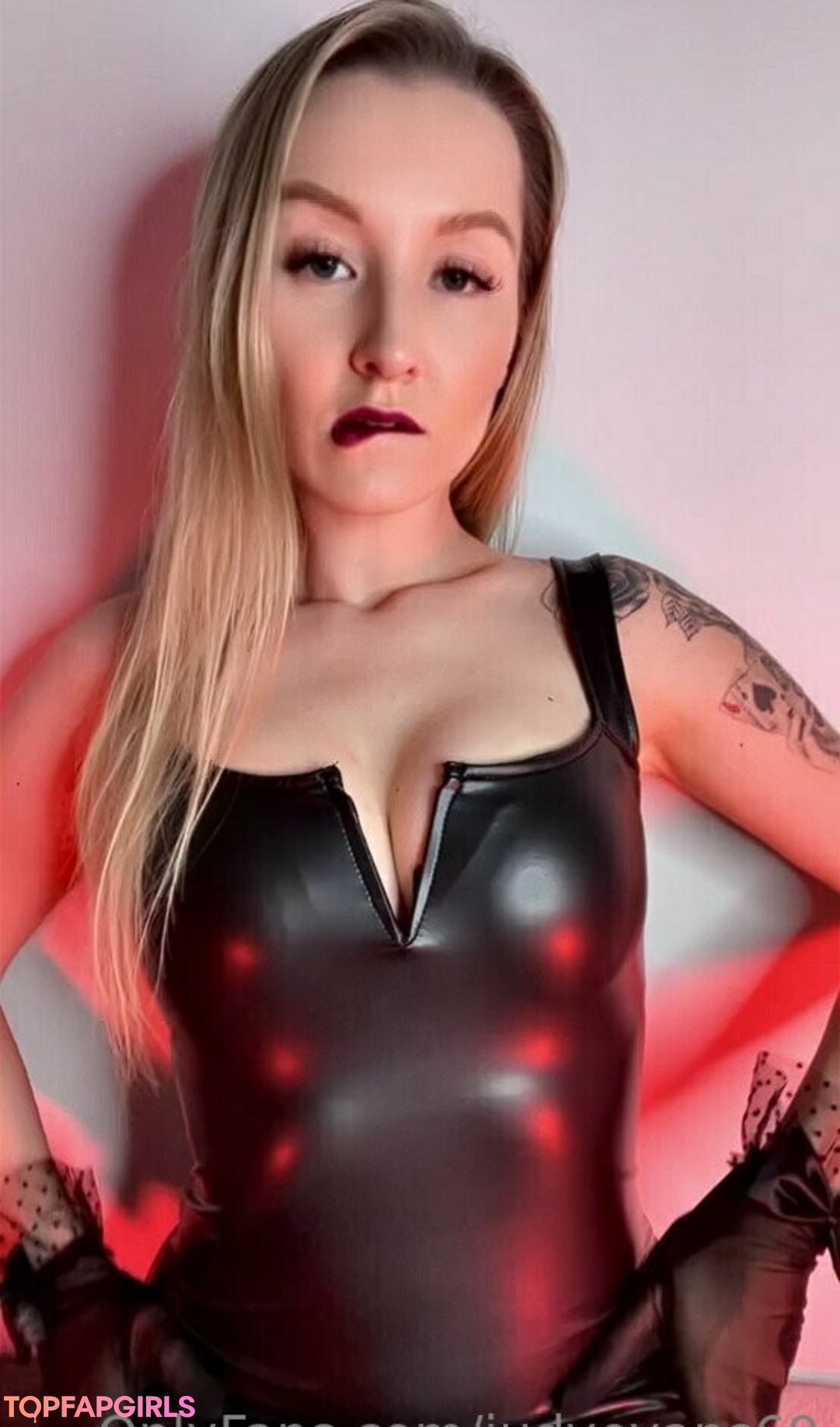 Foto desnuda filtrada de OnlyFans de Judyevans69 #179 Foto desnuda filtrada de OnlyFans de Judyevans69 #179