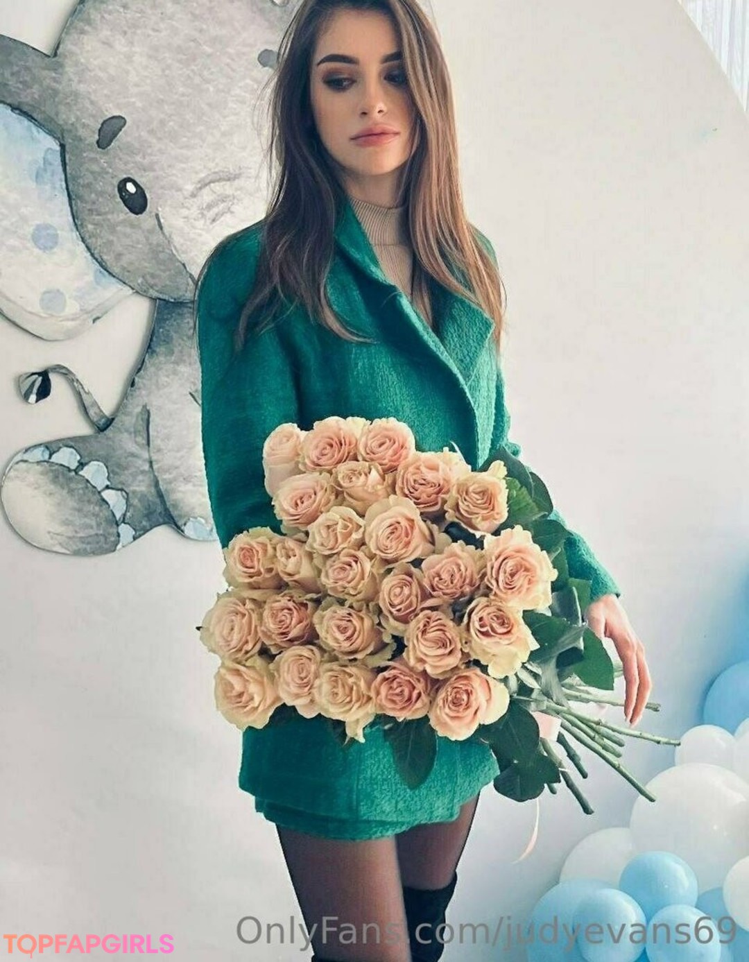 Foto desnuda filtrada de OnlyFans de Judyevans69 #39 Foto desnuda filtrada de OnlyFans de Judyevans69 #39