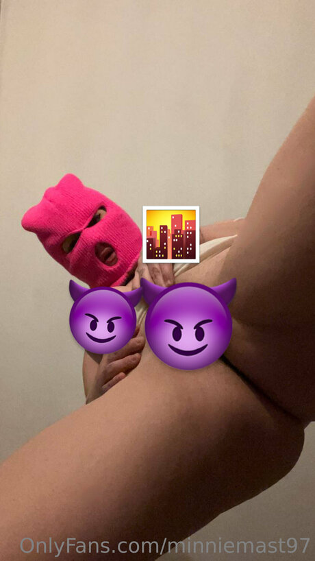 Foto desnuda filtrada de OnlyFans de Minniemast97