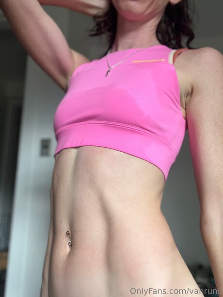 Vanruns Foto desnuda filtrada de OnlyFans de Vanruns #50