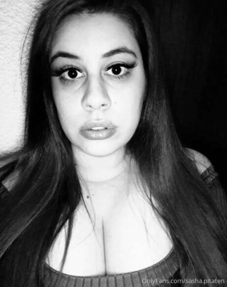 Foto desnuda filtrada de OnlyFans de Sashadoe