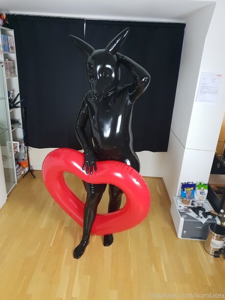 Kurolatex