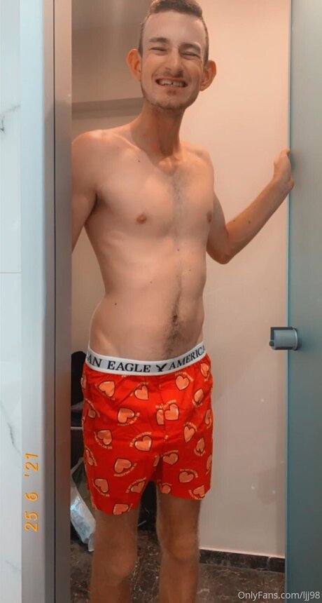 Foto desnuda filtrada de OnlyFans de Ljj98