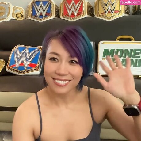 Asuka Wwe