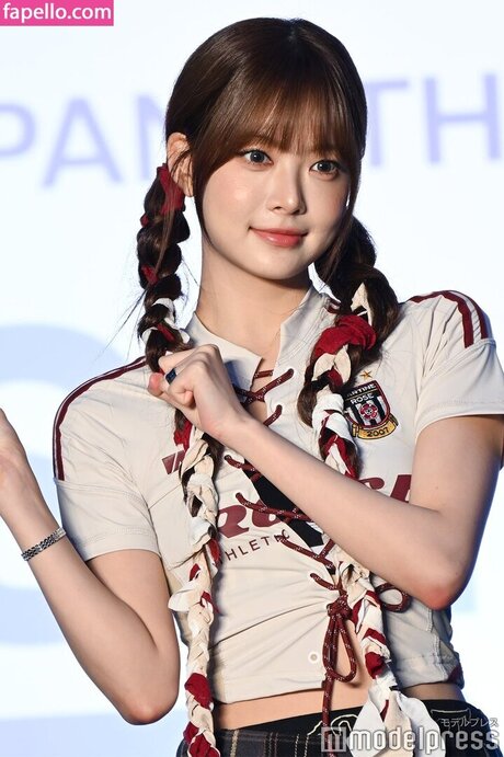 Hong Eunchae 홍은채