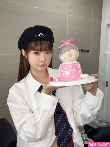 Hong Eunchae 홍은채